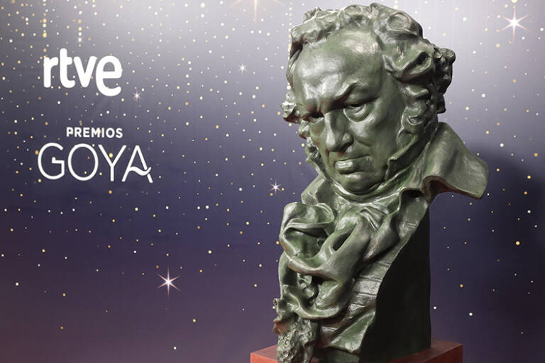 estatuilla de los premios Goya